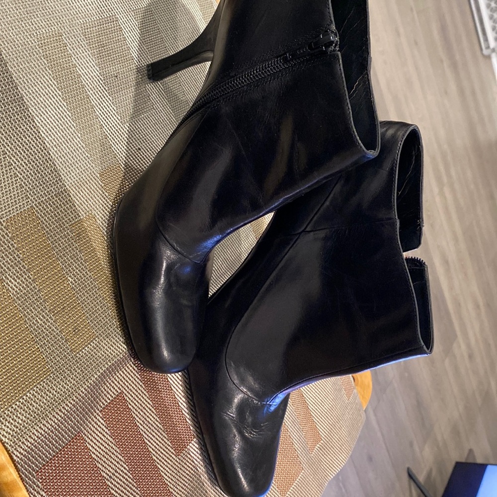 Black Short Boots